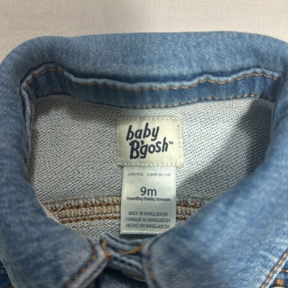 OshKosh B'gosh - denim jean jacket. Size 9 months - Picture 2 of 5
